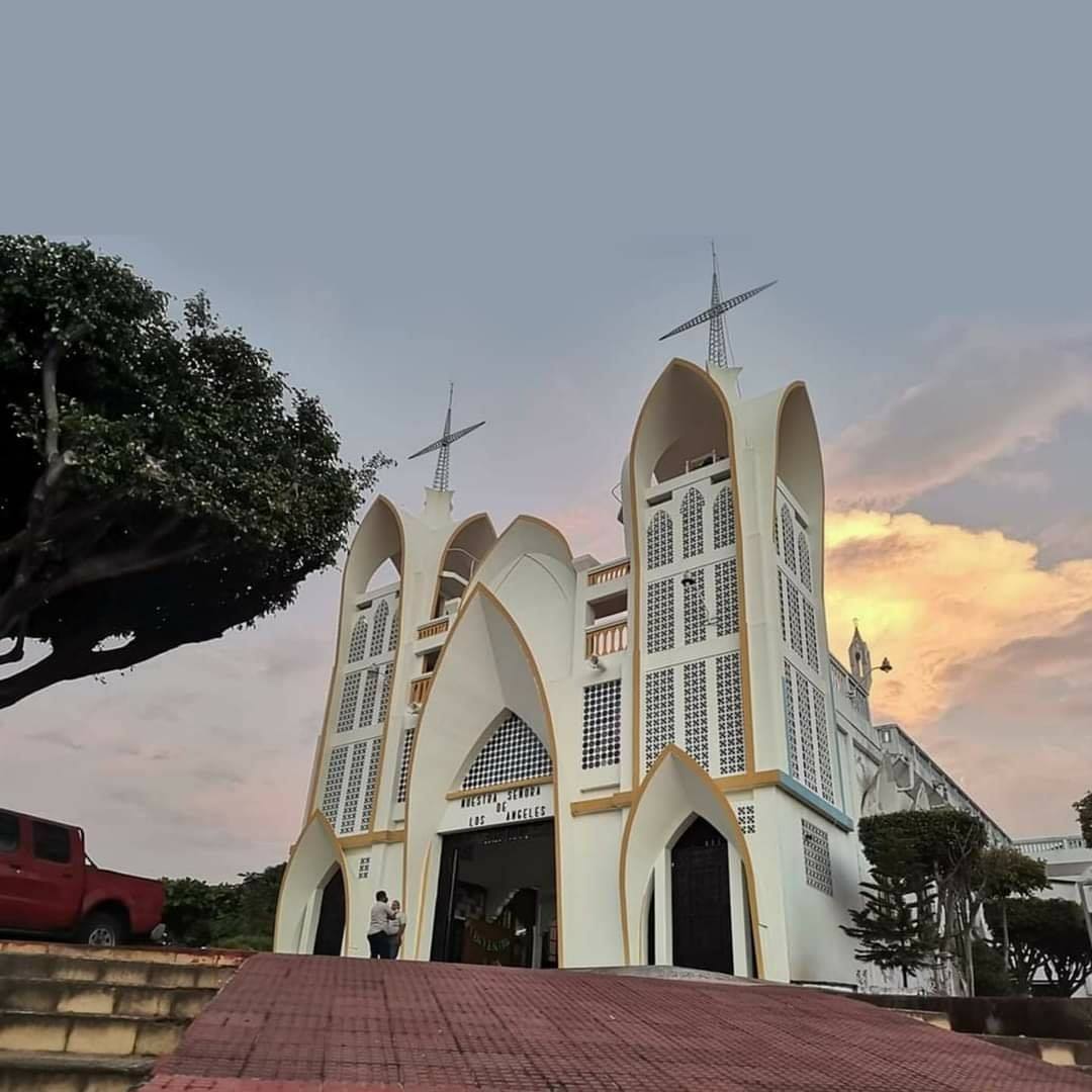 Slide Image - https://cdn.theeventus.com/01J80ARS5D5B4AACWPHXQW7F86.jpg