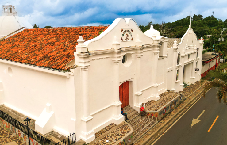 Slide Image - https://cdn.theeventus.com/01JBJAY4M7HWQRWVP4ZT2HEN6H.png