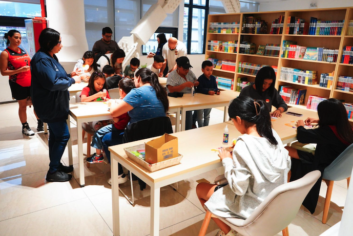 Taller: Envolviendo regalos navideños