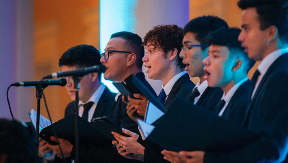 La Pastorela: Noche de Esperanza