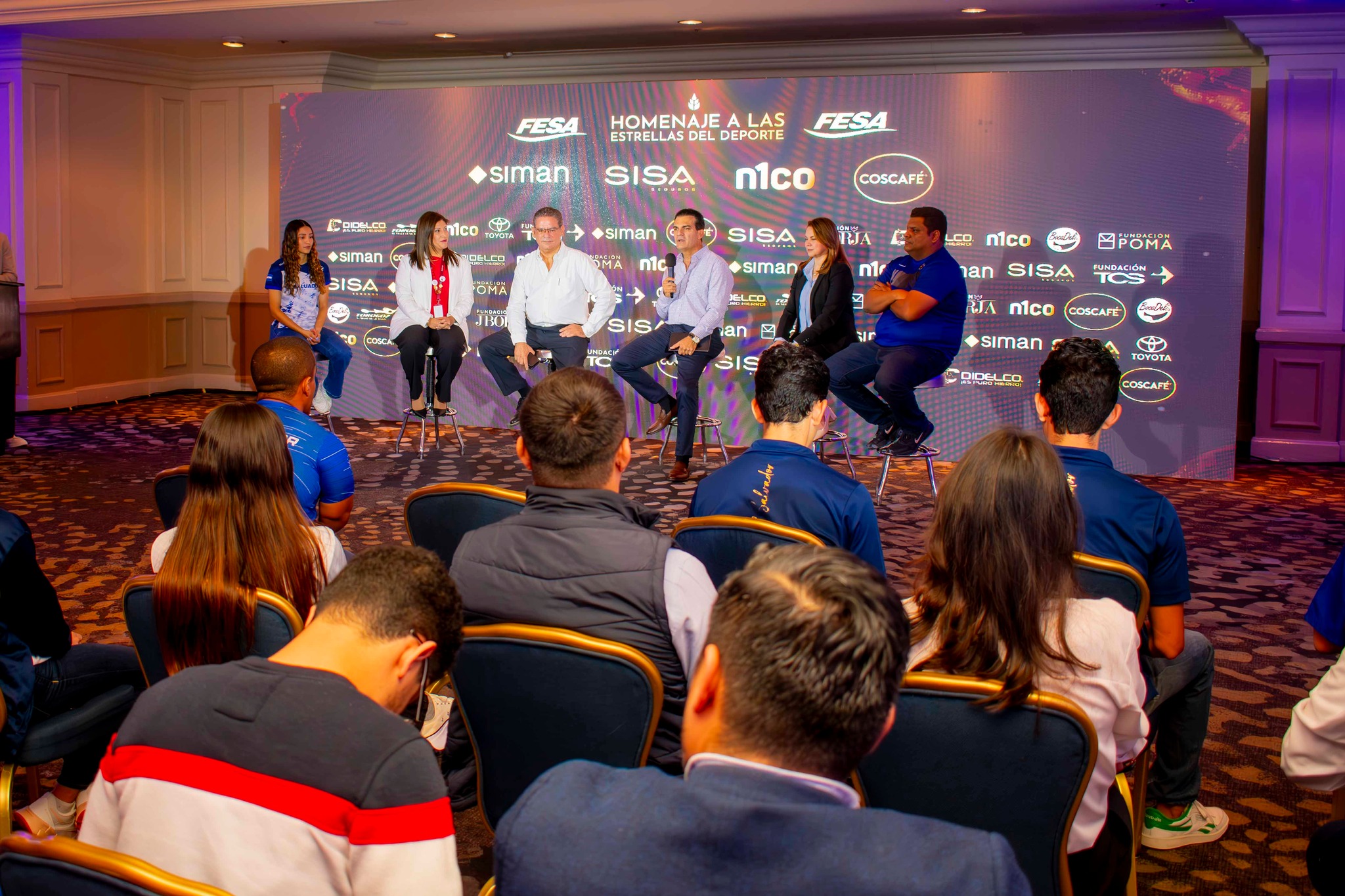 Homenaje a las Estrellas del Deporte