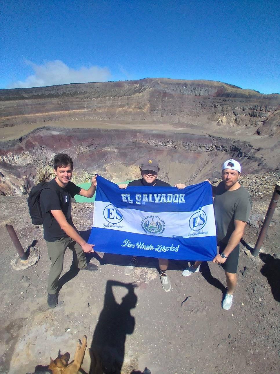 CAMINATA AL VOLCAN DE SANTA ANA