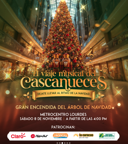 GRAN ENCENDIDA DEL ARBOL DE NAVIDAD